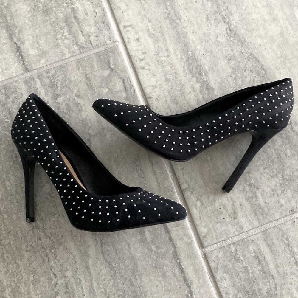 Women’s Black pumps size 8